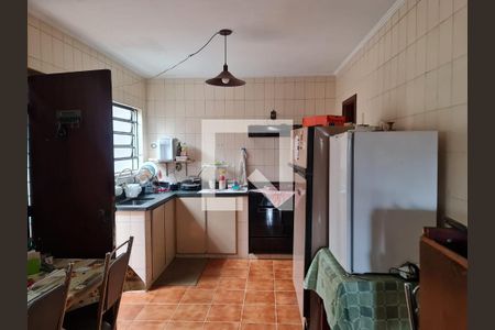 Casa para alugar com 360m², 4 quartos e 5 vagasCozinha