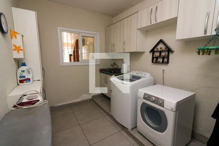 Casa à venda com 336m², 4 quartos e 4 vagasÁrea de Serviço