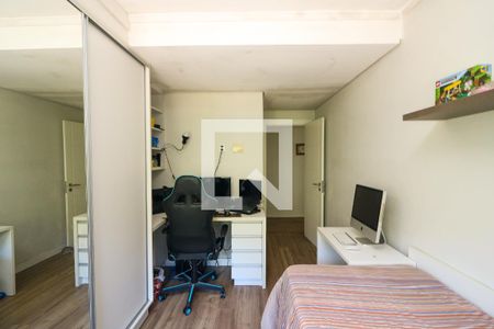 Casa à venda com 336m², 4 quartos e 4 vagasQuarto 2