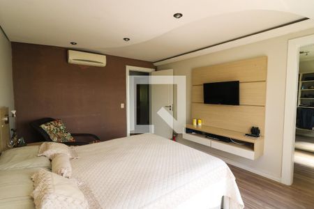 Casa à venda com 336m², 4 quartos e 4 vagasSuíte 1