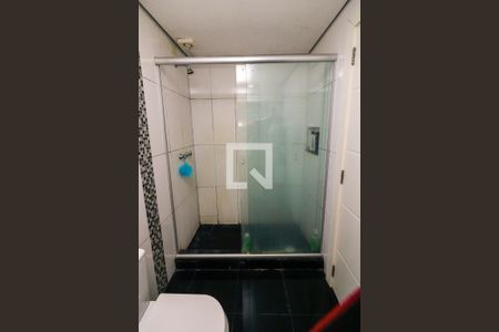 Casa à venda com 336m², 4 quartos e 4 vagasBanheiro Social