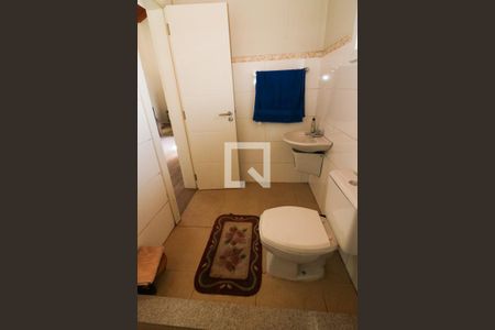 Casa à venda com 336m², 4 quartos e 4 vagasBanheiro da Suíte 2