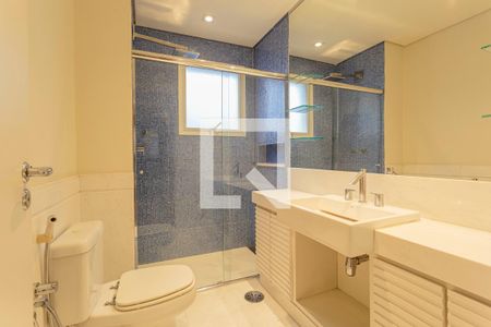 Apartamento à venda com 274m², 3 quartos e 4 vagasBanheiro da Suíte 2