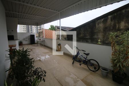 Casa para alugar com 83m², 4 quartos e 1 vagaTerraço