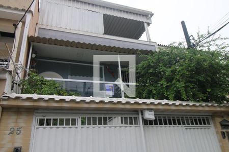 Casa para alugar com 83m², 4 quartos e 1 vagaPlaca