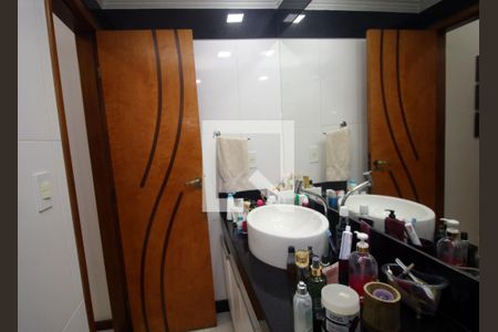 Casa para alugar com 83m², 4 quartos e 1 vagaBanheiro da Suíte 1