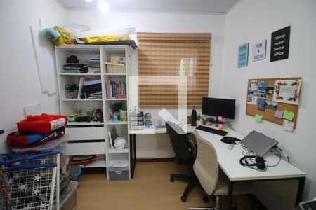 Casa para alugar com 83m², 4 quartos e 1 vagaEscritório externo