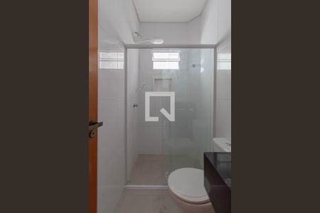 Banheiro de apartamento para alugar com 1 quarto, 38m² em Vila Sao Geraldo, São Paulo