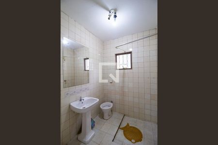 Casa para alugar com 170m², 2 quartos e 1 vaga Casa para alugar com 170m², 2 quartos e 1 vagaBanheiro