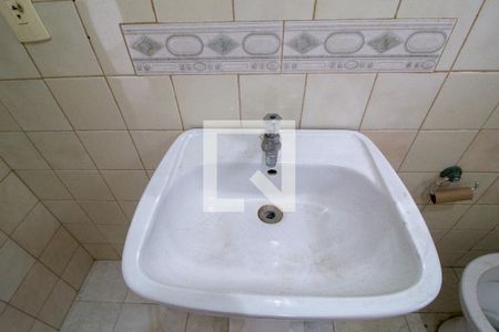 Casa para alugar com 170m², 2 quartos e 1 vaga Casa para alugar com 170m², 2 quartos e 1 vagaBanheiro