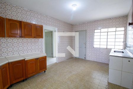Casa para alugar com 170m², 2 quartos e 1 vaga Casa para alugar com 170m², 2 quartos e 1 vagaCozinha