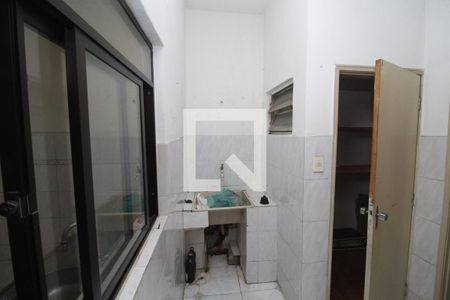 Apartamento para alugar com 130m², 3 quartos e sem vagaÁrea de Serviço