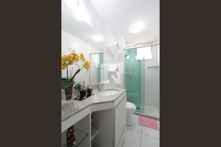 Apartamento à venda com 75m², 3 quartos e 1 vagaBanheiro Social