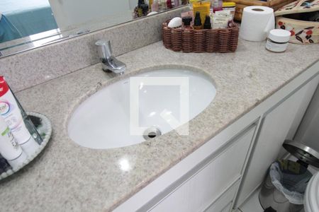 Apartamento à venda com 75m², 3 quartos e 1 vagaBanheiro da Suite