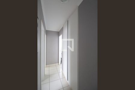 Apartamento à venda com 75m², 3 quartos e 1 vagaCorredor