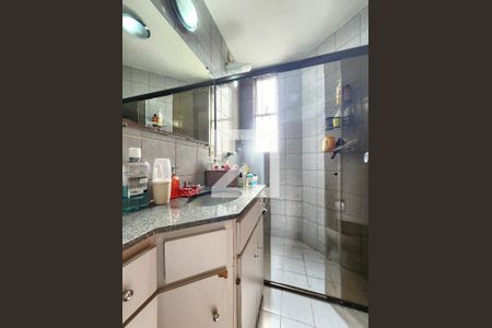 Apartamento à venda com 67m², 2 quartos e 2 vagas Apartamento à venda com 67m², 2 quartos e 2 vagasBanheiro da Suíte