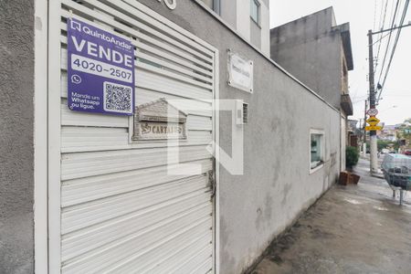 Apartamento à venda com 44m², 2 quartos e sem vaga Apartamento à venda com 44m², 2 quartos e sem vagaFachada