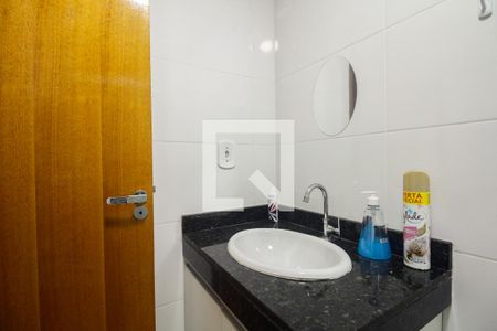Apartamento à venda com 44m², 2 quartos e sem vaga Apartamento à venda com 44m², 2 quartos e sem vagaBanheiro