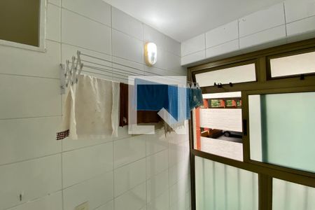 Apartamento à venda com 104m², 2 quartos e 1 vagaÁrea de Serviço