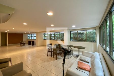 Apartamento à venda com 104m², 2 quartos e 1 vagaÁrea comum - Salão de festas