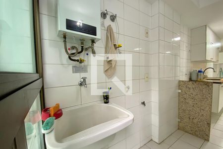 Apartamento à venda com 104m², 2 quartos e 1 vagaÁrea de Serviço