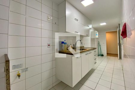 Apartamento à venda com 104m², 2 quartos e 1 vagaCozinha