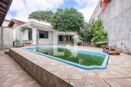 Casa à venda com 385m², 3 quartos e 3 vagasQuintal
