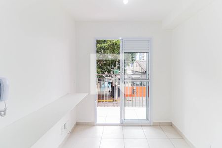Sala de apartamento para alugar com 1 quarto, 28m² em Jardim Caravelas, São Paulo
