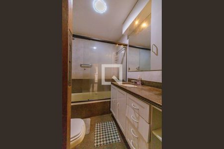 Apartamento para alugar com 185m², 4 quartos e 4 vagasBanheiro da Suíte 1