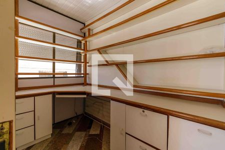 Apartamento para alugar com 185m², 4 quartos e 4 vagasVaranda da Suíte e Quarto 1