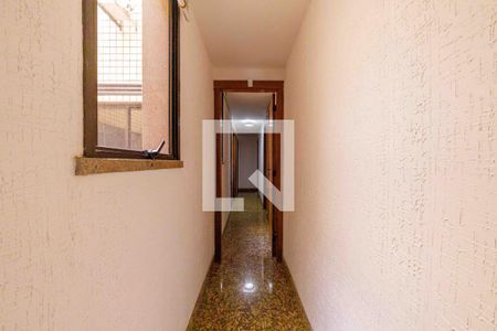 Apartamento para alugar com 185m², 4 quartos e 4 vagasCorredor