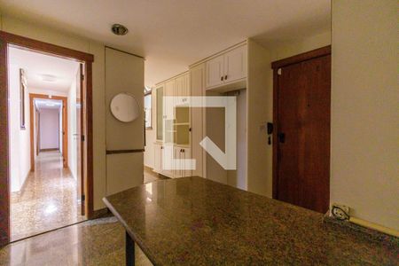 Apartamento para alugar com 185m², 4 quartos e 4 vagasCozinha