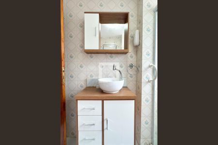 Banheiro de apartamento para alugar com 1 quarto, 50m² em Leblon, Rio de Janeiro