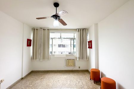 Sala de apartamento para alugar com 1 quarto, 50m² em Leblon, Rio de Janeiro