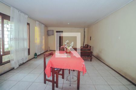 Casa à venda com 200m², 3 quartos e 2 vagasSala Íntima