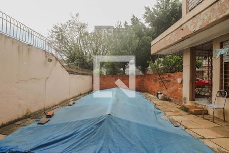 Casa à venda com 200m², 3 quartos e 2 vagasPátio