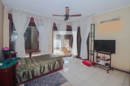 Casa à venda com 200m², 3 quartos e 2 vagasSuíte