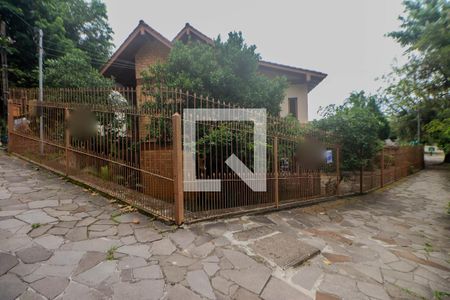 Casa à venda com 200m², 3 quartos e 2 vagasFachada