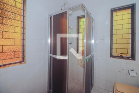 Casa à venda com 200m², 3 quartos e 2 vagasBanheiro da Suíte