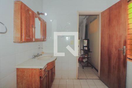 Casa à venda com 200m², 3 quartos e 2 vagasBanheiro da Suíte