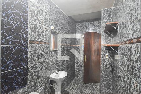 Casa à venda com 386m², 3 quartos e 2 vagasBanheiro 2 - Casa 2