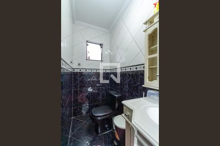 Casa à venda com 386m², 3 quartos e 2 vagasBanheiro da Suíte 1