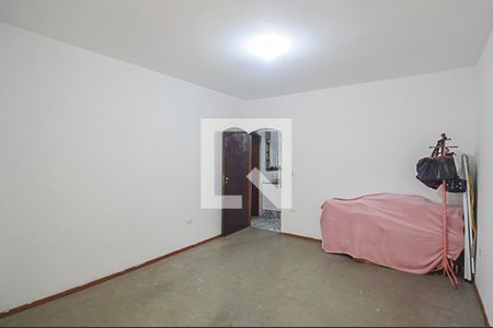 Casa à venda com 386m², 3 quartos e 2 vagasQuarto - Casa 2