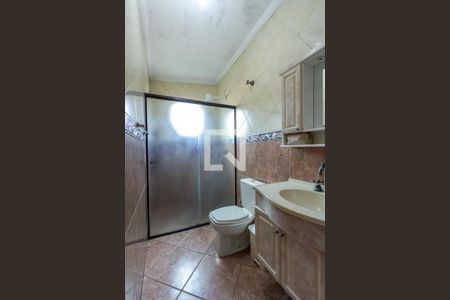Casa à venda com 386m², 3 quartos e 2 vagasBanheiro da Suíte 2