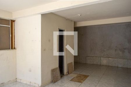 Casa à venda com 300m², 5 quartos e sem vagaEdícula