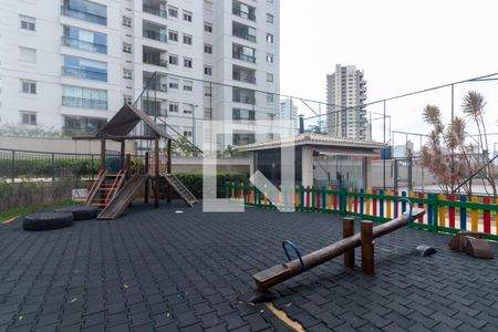 Apartamento à venda com 64m², 2 quartos e 1 vaga Apartamento à venda com 64m², 2 quartos e 1 vagaÁrea comum - Playground