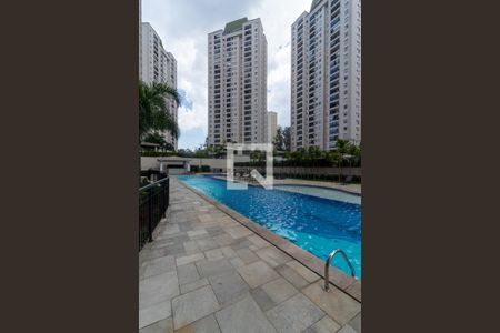 Apartamento à venda com 64m², 2 quartos e 1 vaga Apartamento à venda com 64m², 2 quartos e 1 vagaÁrea comum - Piscina