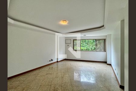 Apartamento à venda com 110m², 3 quartos e 2 vagasSala