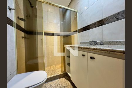Apartamento à venda com 110m², 3 quartos e 2 vagasBanheiro Social