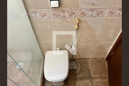 Apartamento à venda com 110m², 3 quartos e 2 vagasSuíte - Banheiro